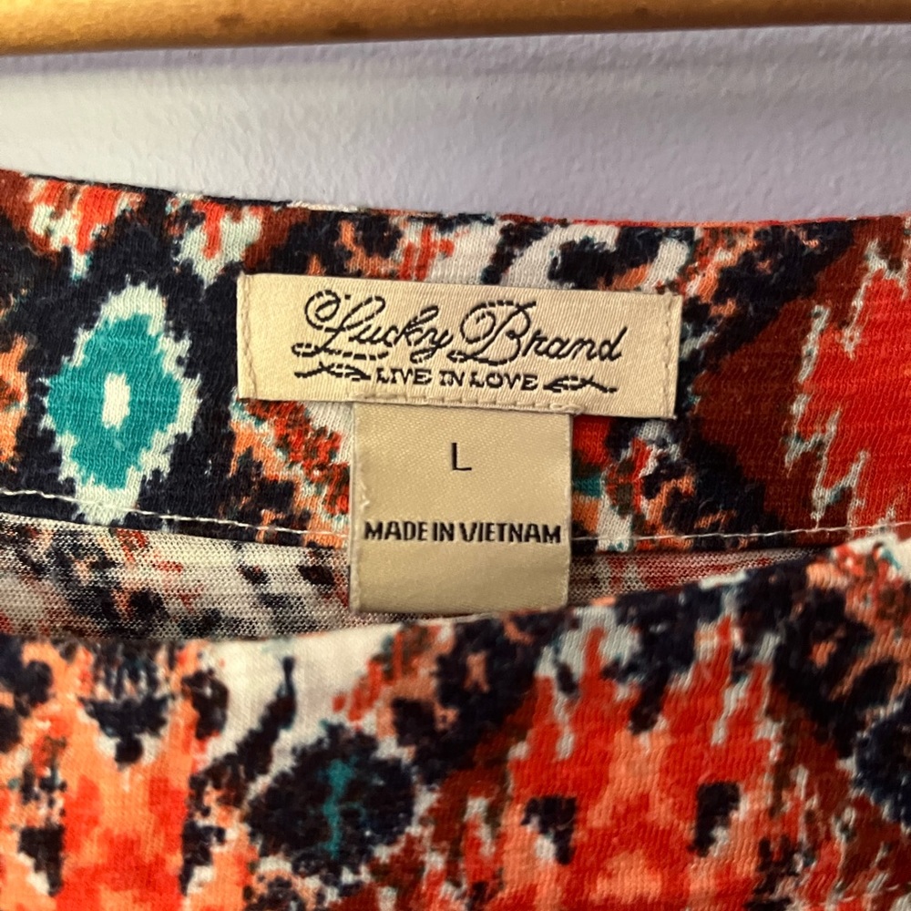 🦋Lucky Brand blouse🦋 - Picture 3 of 3